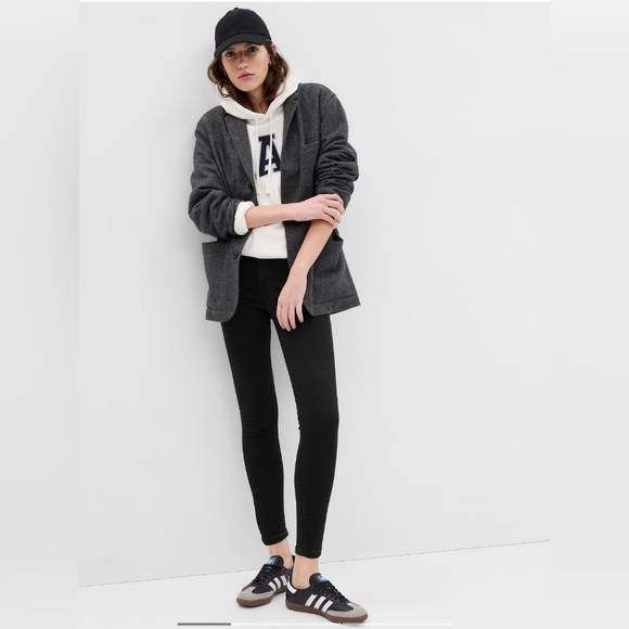 Two Pairs of Universal Jeggings by Gap- one High-rise, one mid-rise 8R 29 - Picture 2 of 13